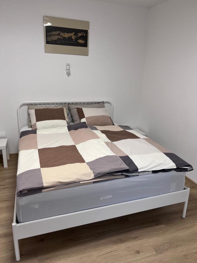 Stara Jezica Apartments With Wifi Ljubljana Eksteriør billede